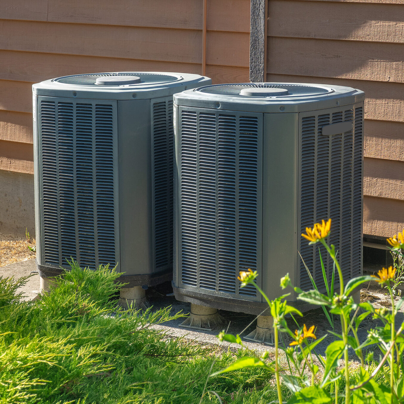 Air conditioning units outside an apartment complex