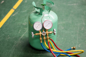Natural Refrigerant safe to use with fluorescent leak detection