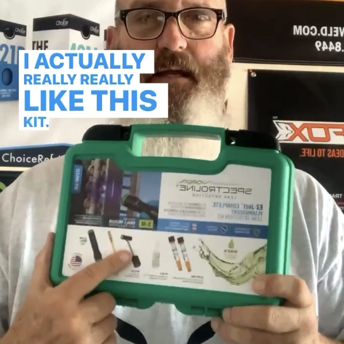 HVAC_Refer_Guy with the EZ-Ject kit from Spectroline HVAC_Refer_Guy with the EZ-Ject kit from Spectroline